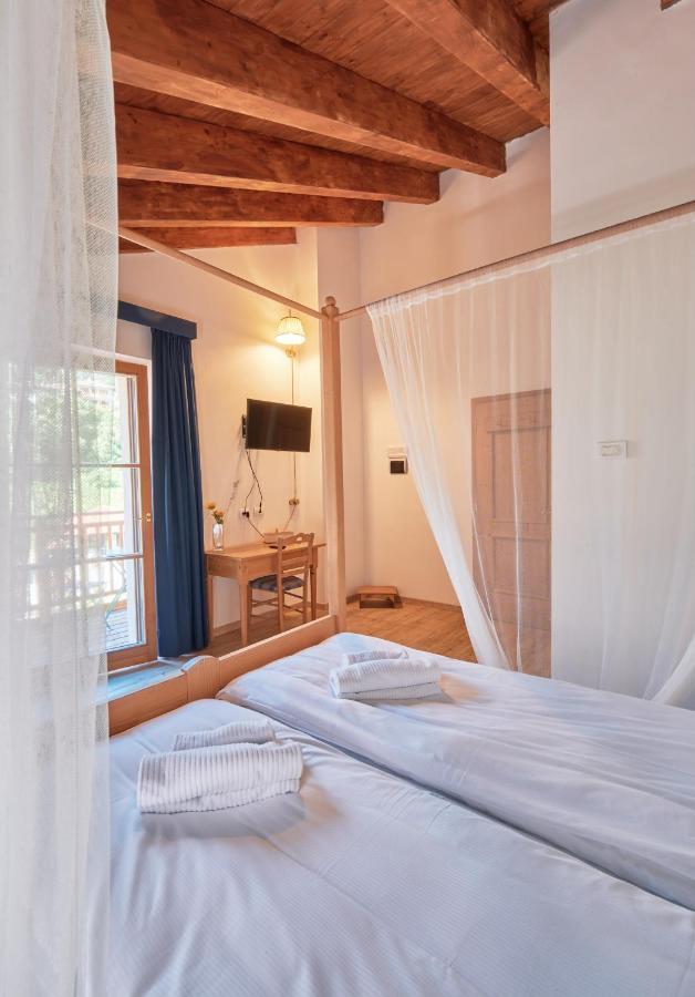 Hotel Bed & Bike Ledro Molina di Ledro Eksteriør bilde